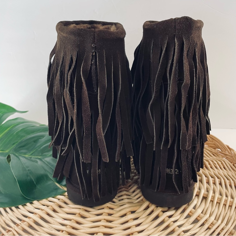 Minnetonka NWOT Moccasin brown suede fringe hippie boho faux fur boots size 6 - Picture 3 of 14